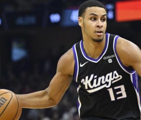 西部季后赛超巨环伺 有了他国王防守底气十足